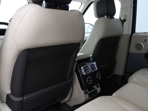 Used 2020 Land Rover Range Rover HSE AWD/4WD image 16