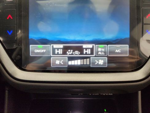 New 2026 Subaru Crosstrek 2.5i Limited AWD/4WD image 22