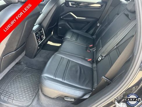 Used 2020 Porsche Cayenne S AWD/4WD image 19