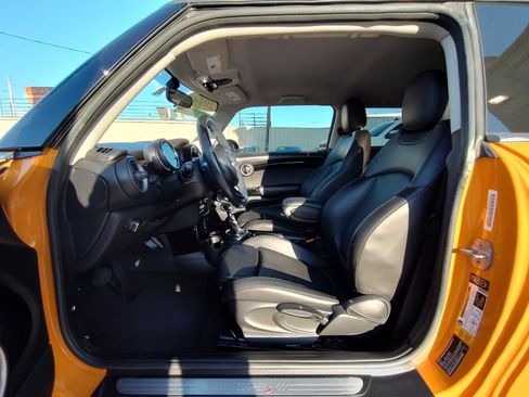 Used 2014 MINI Cooper S image 15