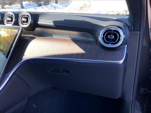 New 2026 Mercedes-Benz GLC 300 4MATIC image 10