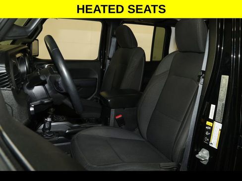 Used 2022 Jeep Wrangler Unlimited Sport image 3
