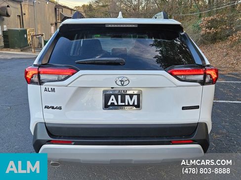 Used 2024 Toyota RAV4 Adventure image 7