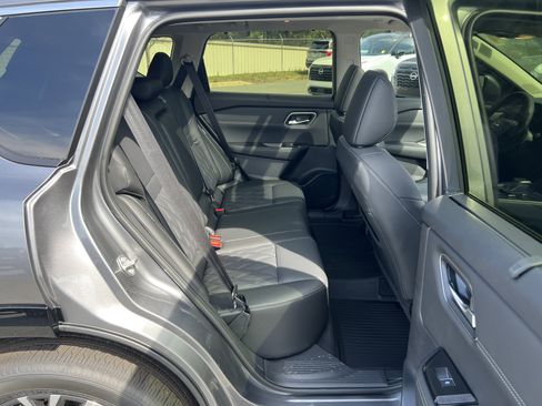 New 2026 Nissan Rogue Platinum w/ Platinum Premium Package image 26