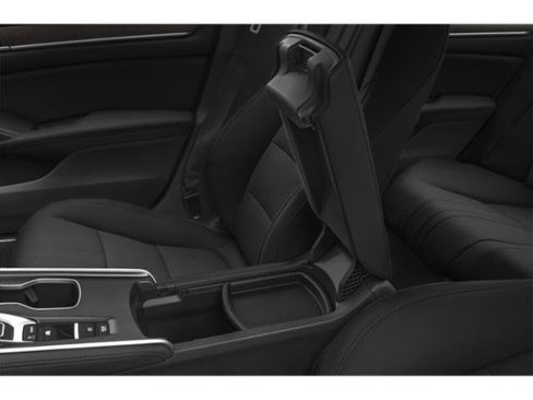 Used 2019 Honda Accord Touring image 17