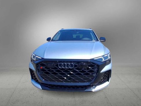 New 2026 Audi RS Q8 performance image 3