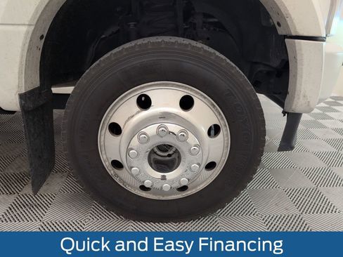 Certified 2022 Ford F450 Platinum w/ FX4 Off-Road Package image 19