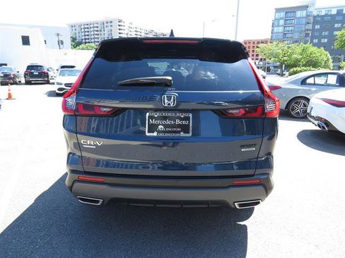 Used 2024 Honda CR-V Sport Touring image 3