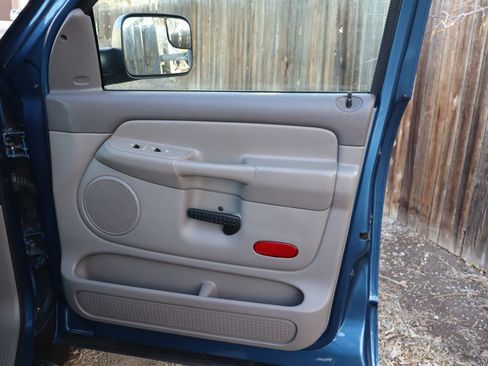 Used 2003 Dodge Ram 2500 Truck ST image 26