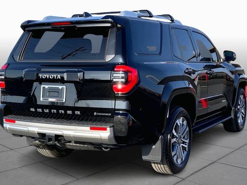 Used 2025 Toyota 4Runner Limited image 13