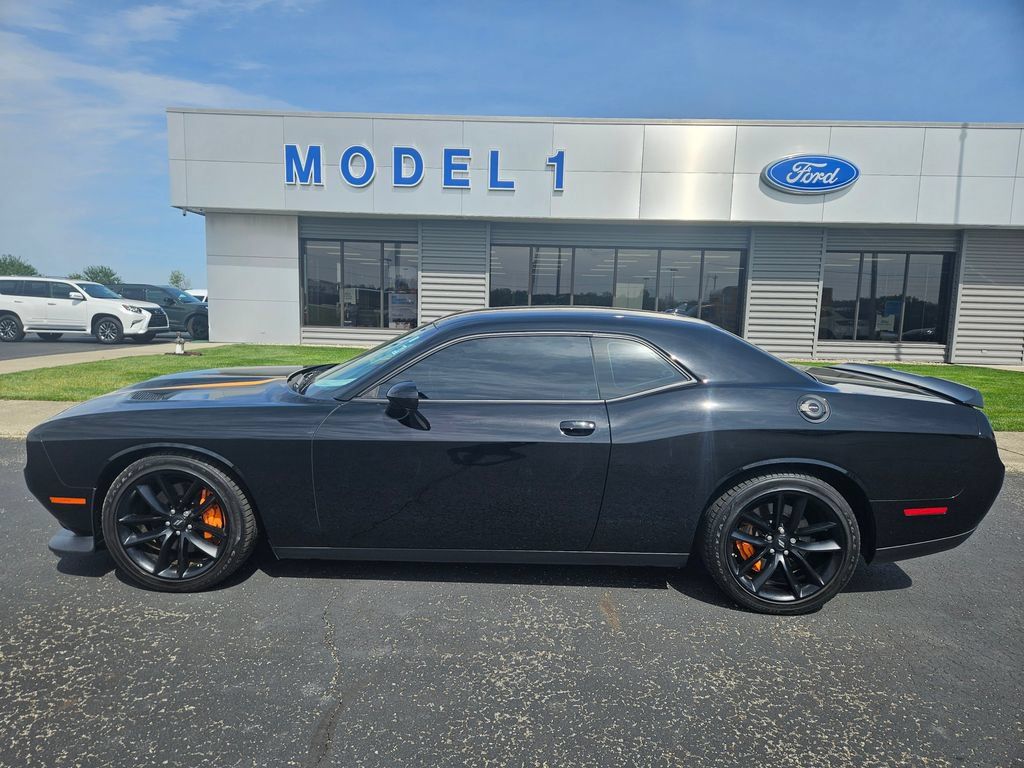Used 2022 Dodge Challenger GT w/ Plus Package RWD image 1