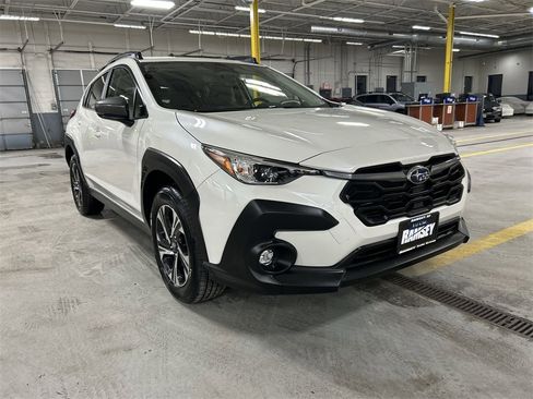 Certified 2025 Subaru Crosstrek 2.0i Premium image 2