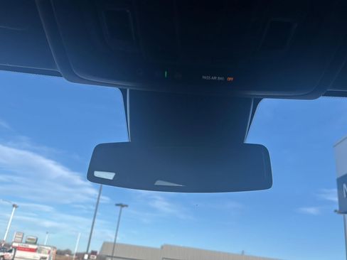 Used 2024 GMC Sierra 1500 SLT image 23