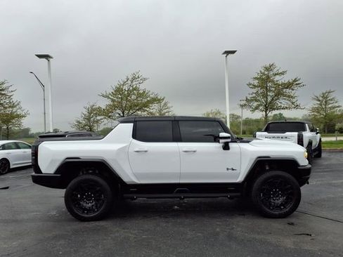 Used 2025 GMC Hummer EV 2X image 11