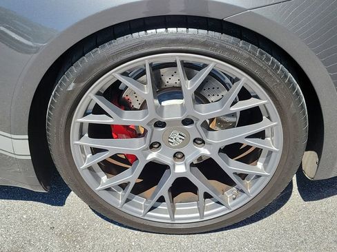 Certified 2021 Porsche 911 Targa 4S image 11