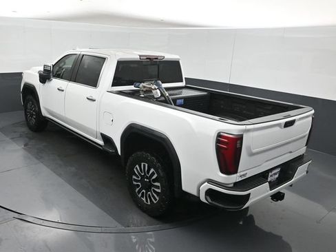 Used 2024 GMC Sierra 2500 Denali w/ Denali Reserve Package AWD/4WD image 45