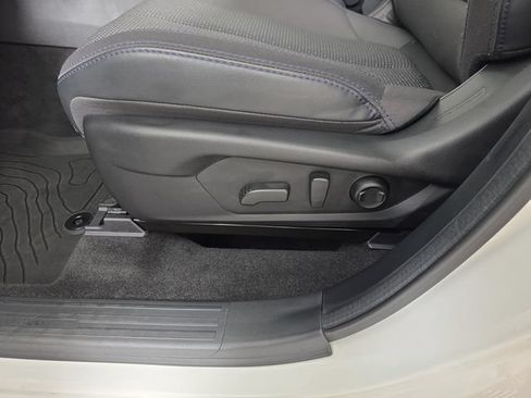 Certified 2026 Subaru Forester Premium AWD/4WD image 24