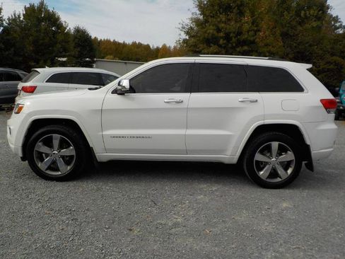 Used 2015 Jeep Grand Cherokee Overland w/ Trailer Tow Group IV image 2