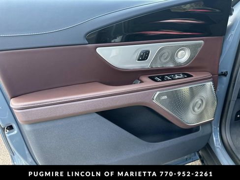 New 2026 Lincoln Nautilus Black Label AWD/4WD image 9