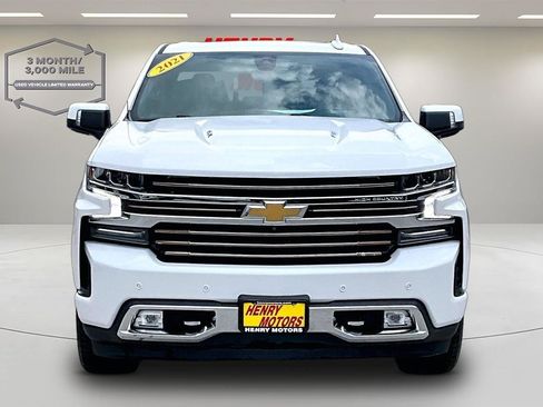Used 2021 Chevrolet Silverado 1500 LTZ w/ Safety Package II AWD/4WD image 2