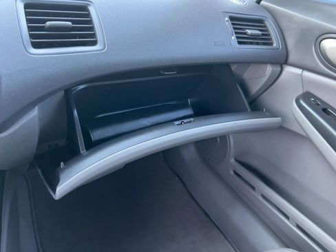 Used 2010 Honda Civic EX-L image 18