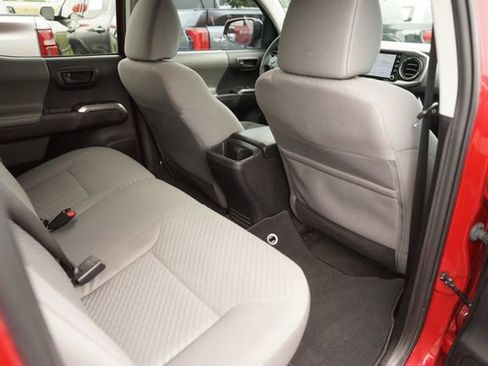 Used 2021 Toyota Tacoma SR5 RWD image 14