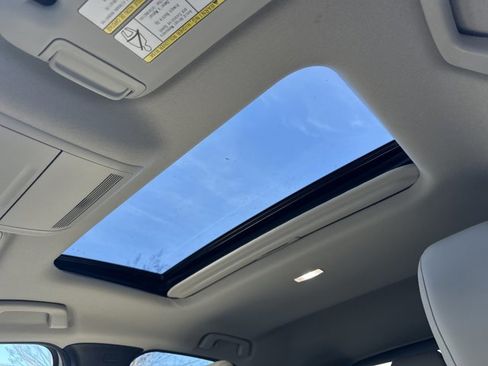 Used 2022 MAZDA CX-30 AWD 2.5 S w/ Preferred Package image 37