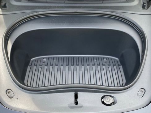 Used 2026 Tesla Model 3 RWD image 31
