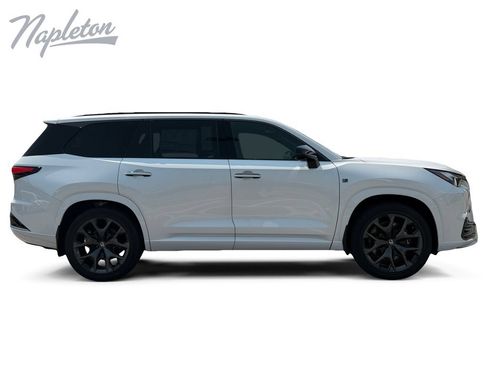 New 2026 Lexus TX 500h AWD image 7
