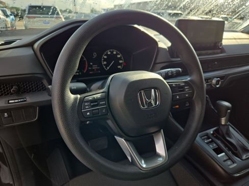 Used 2024 Honda CR-V LX image 16