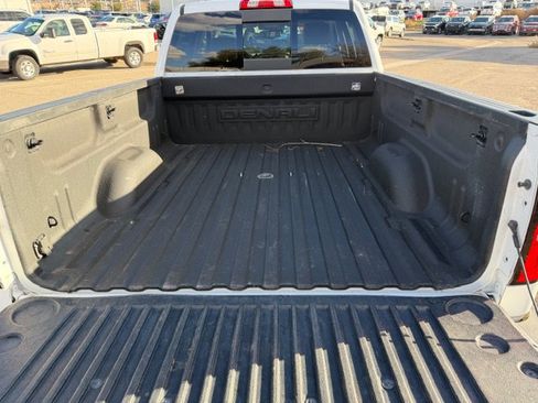 Used 2019 GMC Sierra 3500 Denali w/ Duramax Plus Package image 5