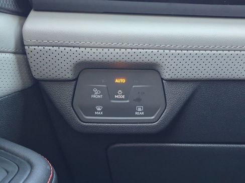 New 2026 Volkswagen Atlas Peak Edition AWD/4WD image 34