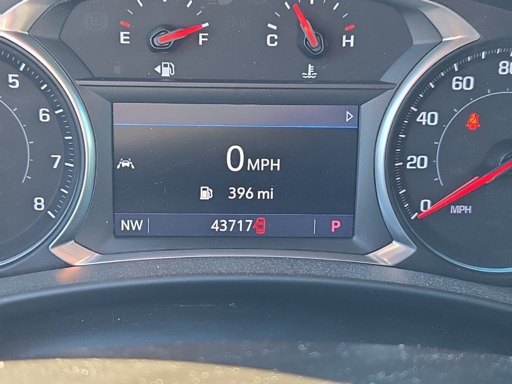 Used 2022 Chevrolet Equinox Premier AWD/4WD image 17