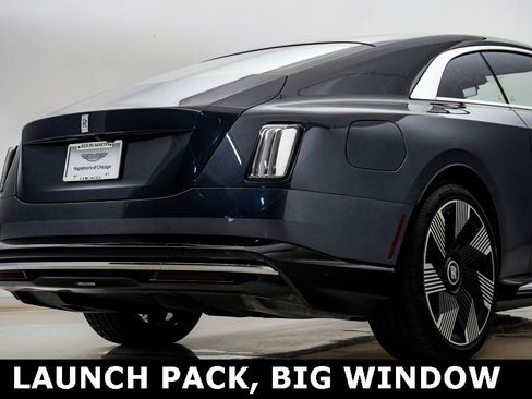 Used 2024 Rolls-Royce Spectre w/ Spectre Launch Package image 14