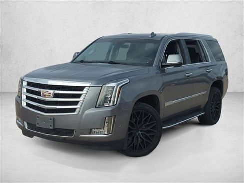 Used 2018 Cadillac Escalade Premium Luxury image 1