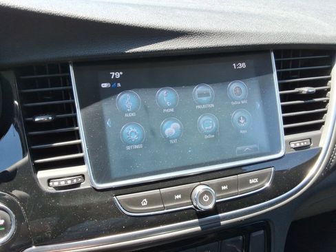 Used 2021 Buick Encore Preferred FWD image 29
