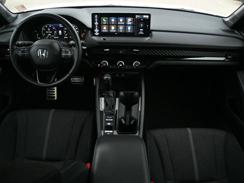 Used 2023 Honda Accord Sport image 36