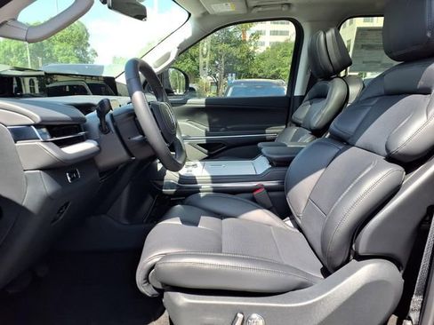 New 2026 Lincoln Navigator L Reserve AWD/4WD image 7