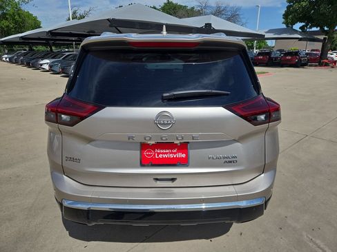 Certified 2026 Nissan Rogue Platinum w/ Platinum Premium Package AWD/4WD image 5