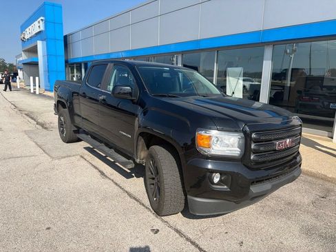 Used 2020 GMC Canyon SLE w/ Elevation Edition AWD/4WD image 2