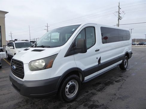 Used 2015 Ford Transit 350 XL image 3