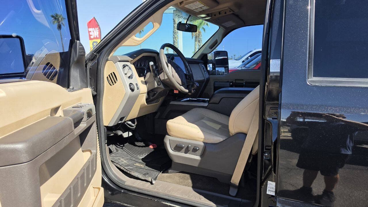 Used 2015 Ford F350 Lariat w/ Chrome Package AWD/4WD image 9