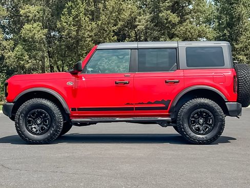 Used 2023 Ford Bronco Wildtrak AWD/4WD image 8