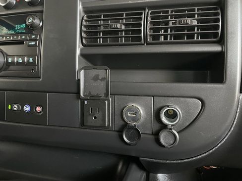 Used 2016 Chevrolet Express 3500 LT w/ LT Preferred Equipment Group image 31