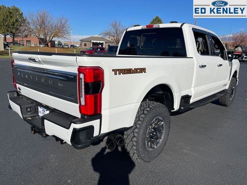Used 2024 Ford F350 Platinum w/ Tremor Off-Road Package image 36