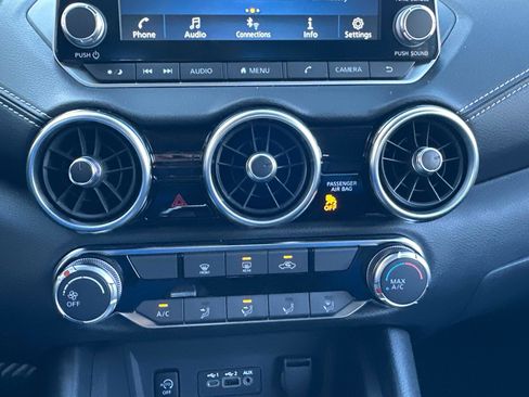 New 2025 Nissan Sentra SV image 33