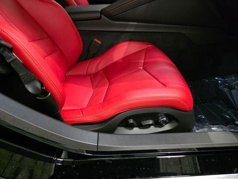 New 2025 Chevrolet Corvette Stingray Preferred Cpe w/ 2LT image 26