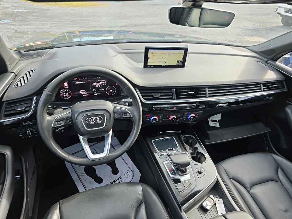 Used 2019 Audi Q7 3.0T Premium Plus w/ Premium Plus Package AWD/4WD image 6