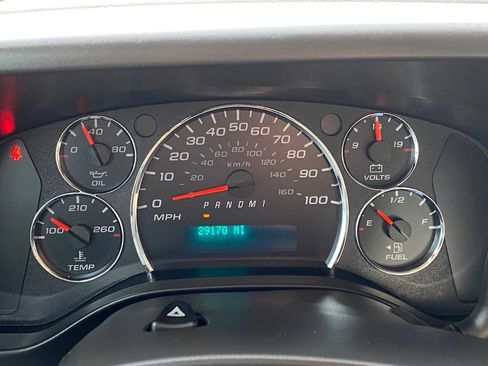 Used 2025 Chevrolet Express 2500 Extended w/ Driver Convenience Package RWD image 18
