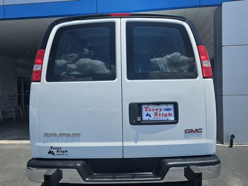 Used 2025 GMC Savana 2500 w/ Driver Convenience Package RWD image 8